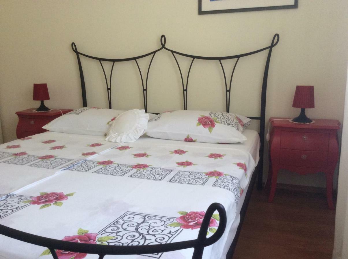Apartmani Katarina Bol Ngoại thất bức ảnh
